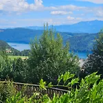 Haus Am Huegel Appartement