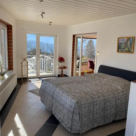 Haus Am Huegel Appartement